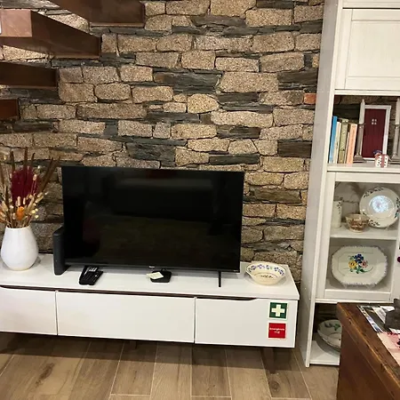 Casas Do Abo Fredo * Sendim (Braganca)