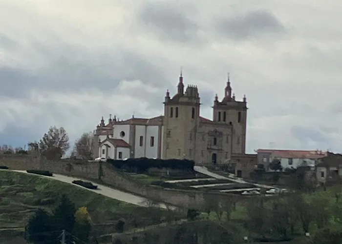 Casas Do Abo Fredo * Sendim (Braganca)